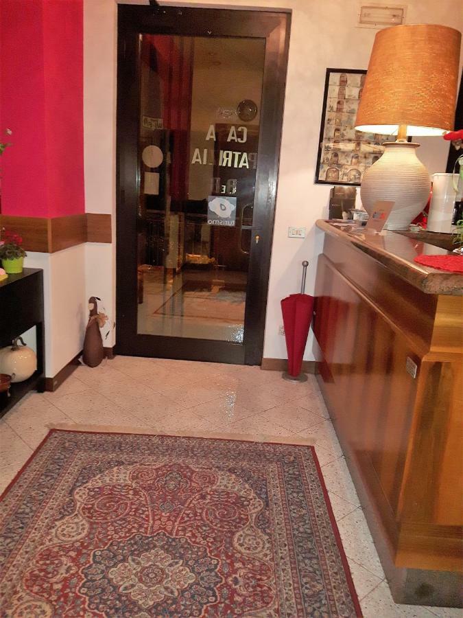 Casapatrizia B&B Sirmione Bagian luar foto
